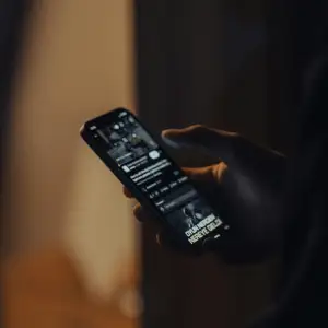 1. Karanlık Mod Her Yerde