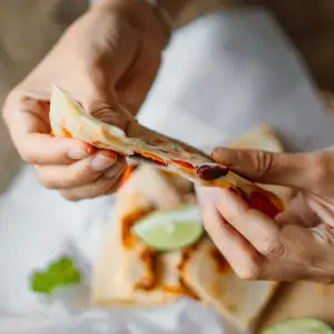 Tavada Ton Balıklı Quesadilla